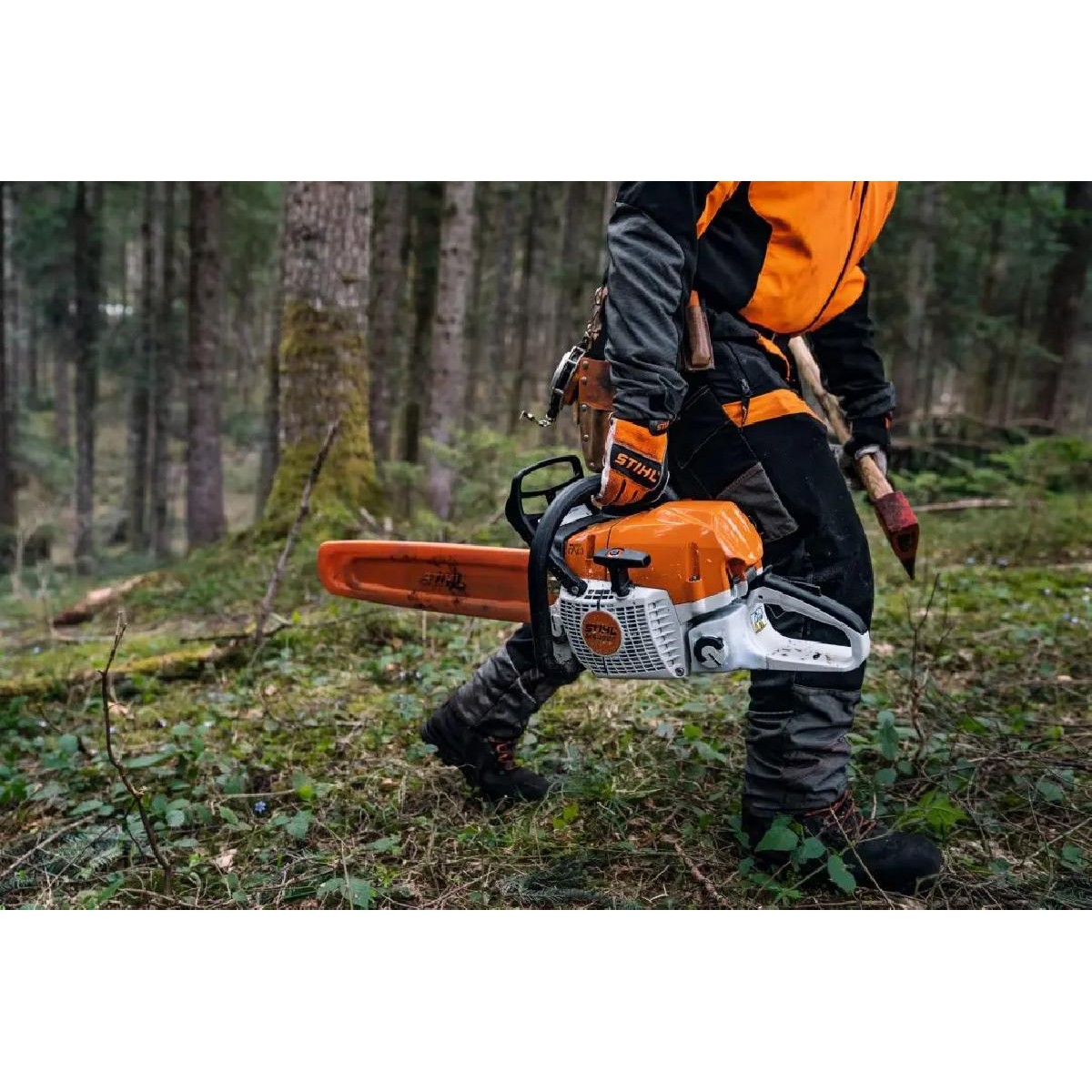Stihl Αλυσοπρίονο MS 400 C-M 50cm HEXA με τσάντα