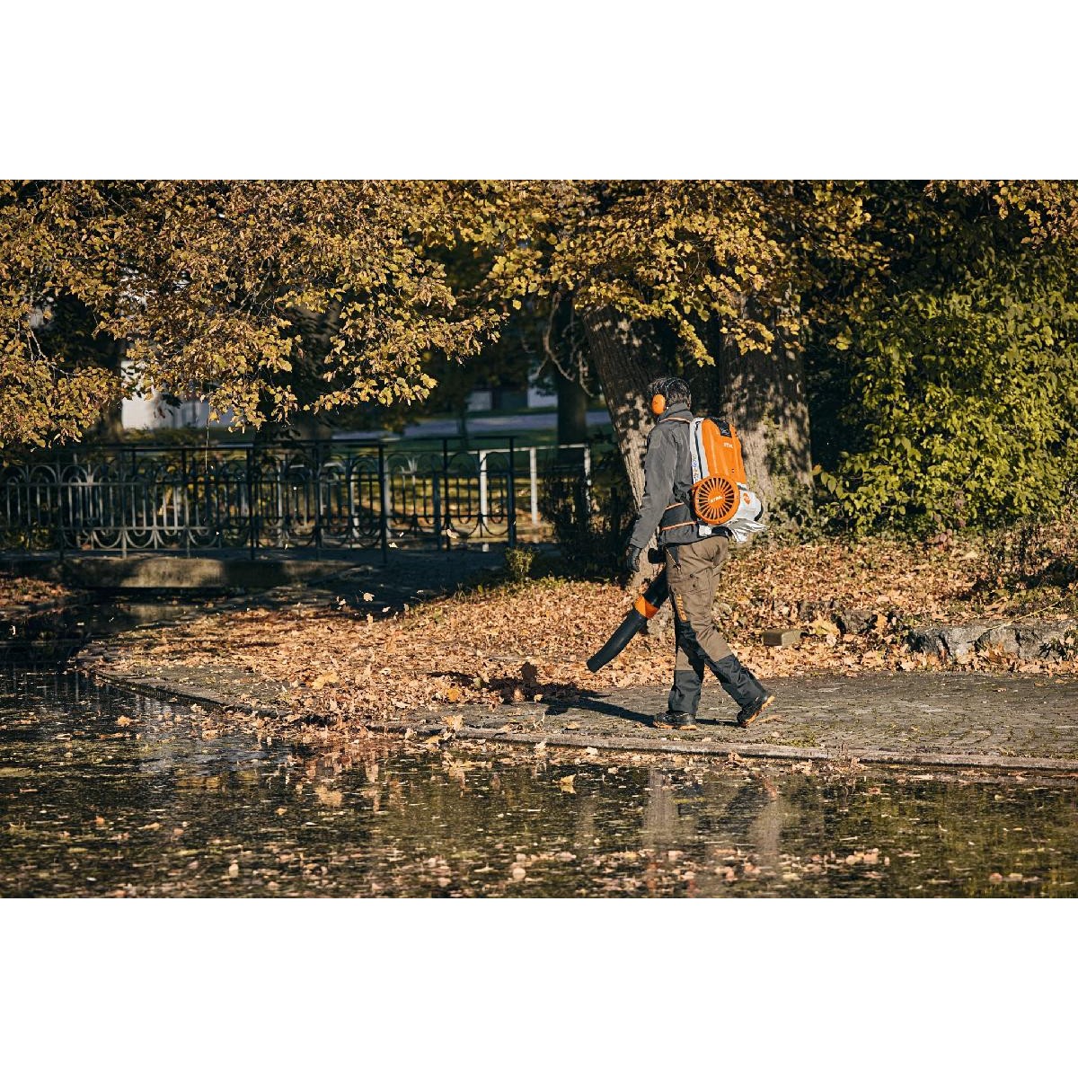 Stihl BGA 300.1 Cordless Blower