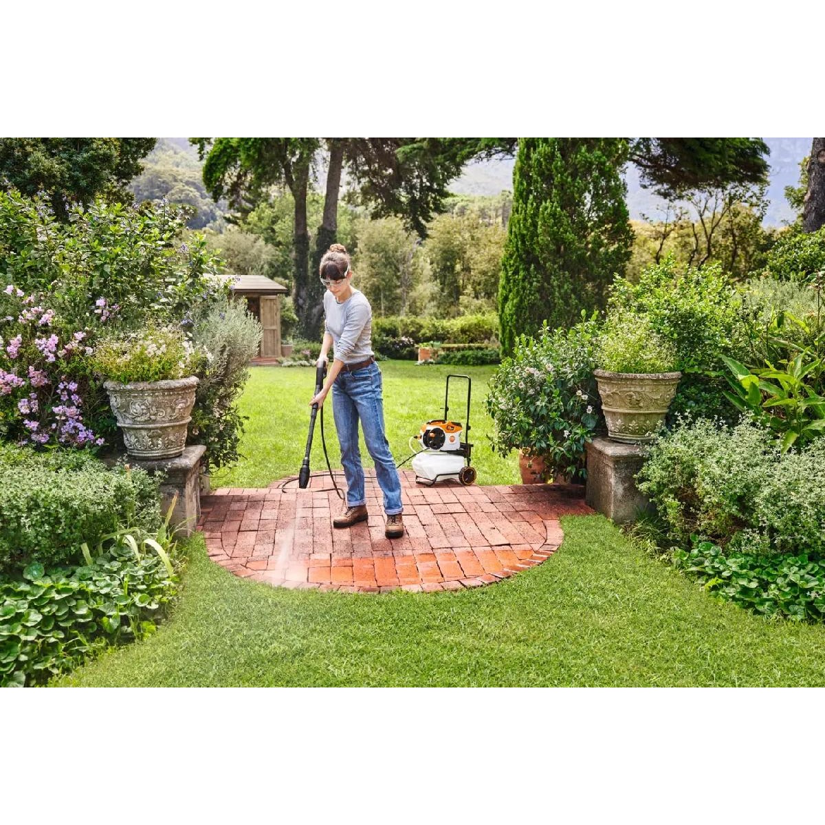 Stihl Rechargeable Washer REA 60 PLUS