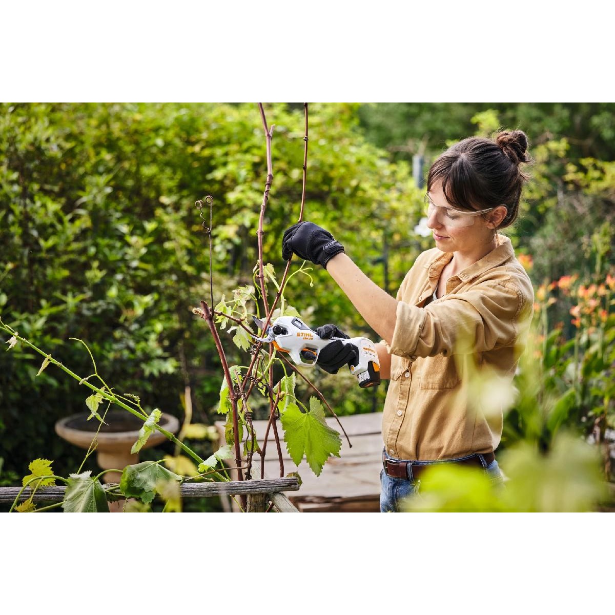 Stihl ASA 20.0 rechargeable scissors