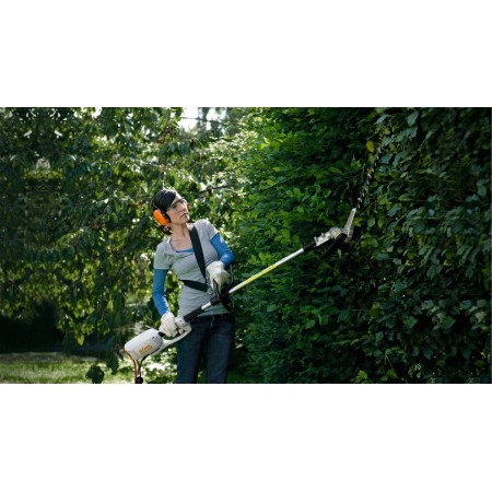 Stihl HLE 71 hedge trimmer