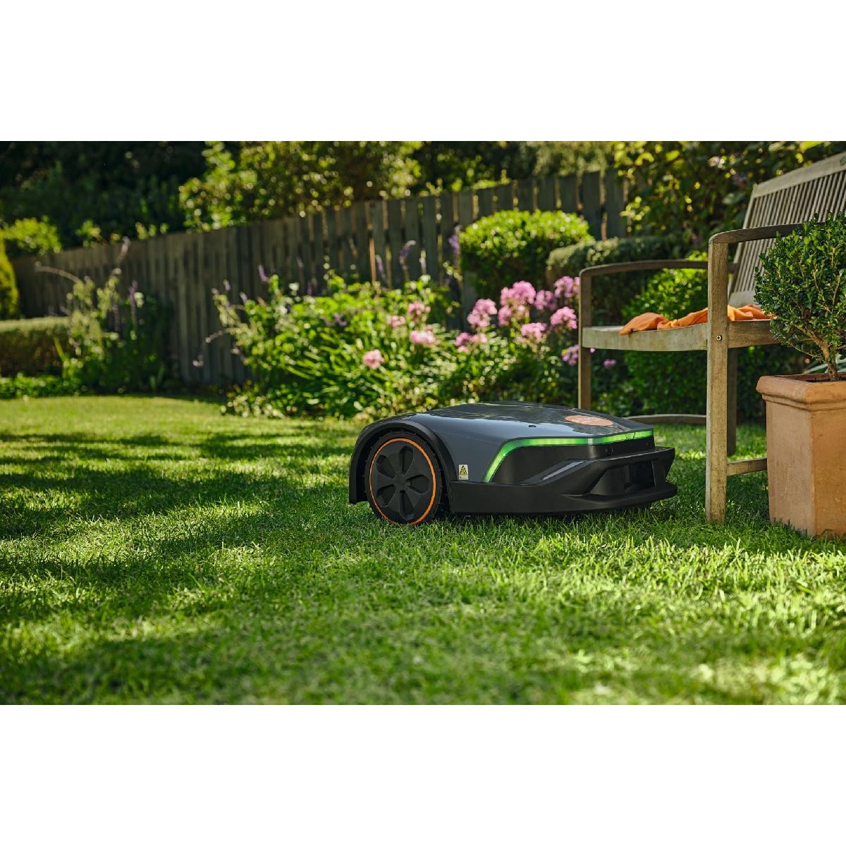 Stihl iMOW 5.0 EVO robotic lawnmower