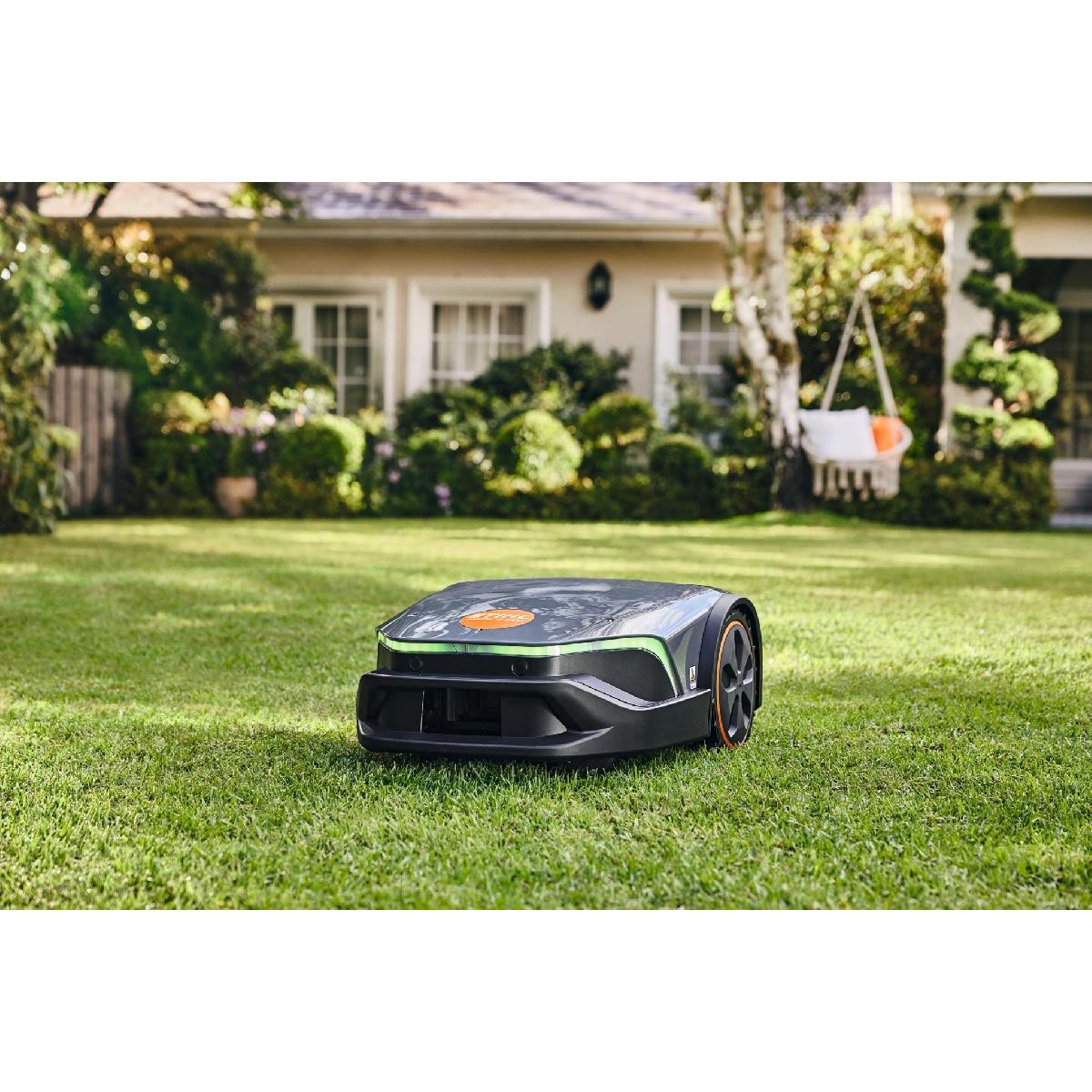 Stihl iMOW 5.0 EVO robotic lawnmower