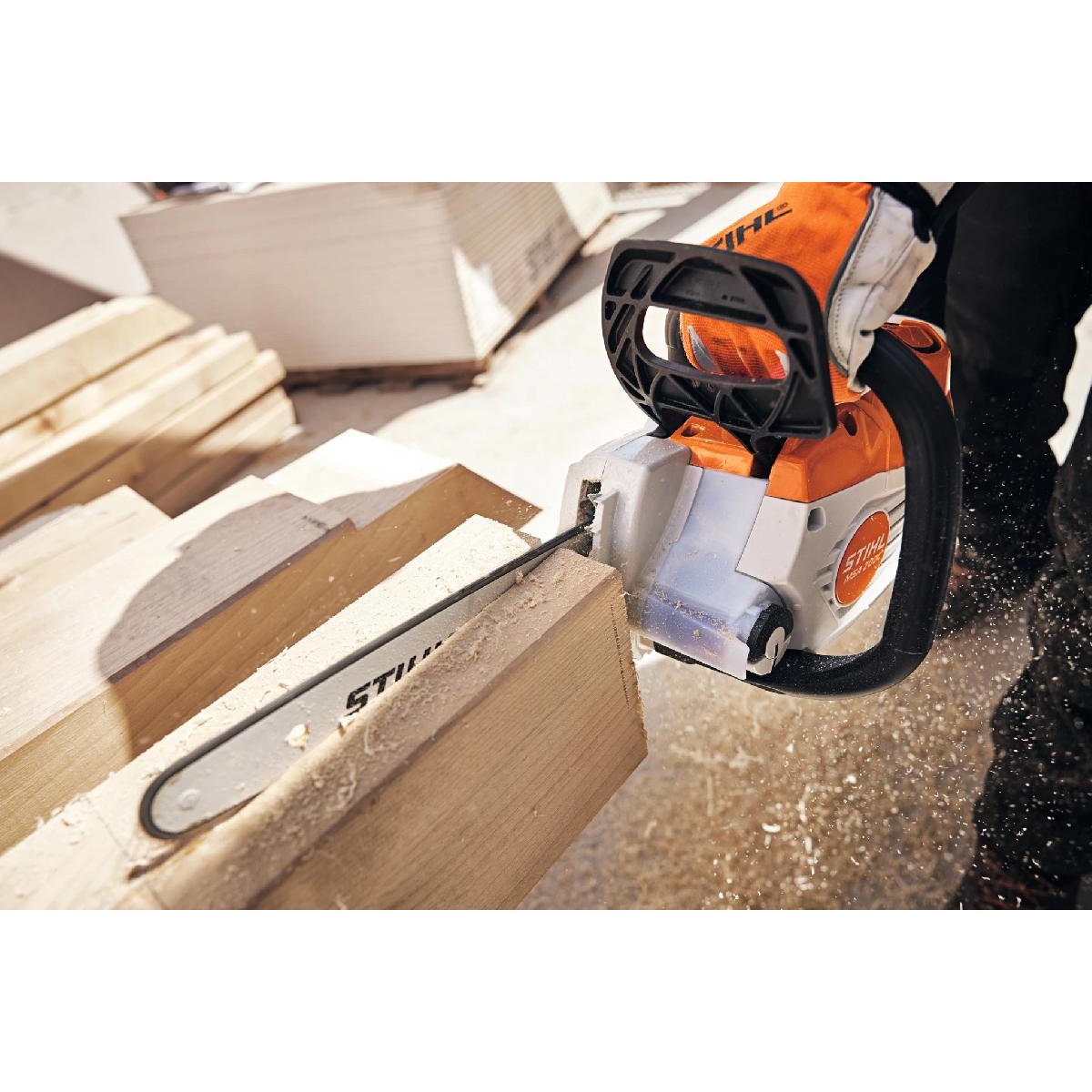 Stihl Chainsaw MSA 200 C-B 35cm