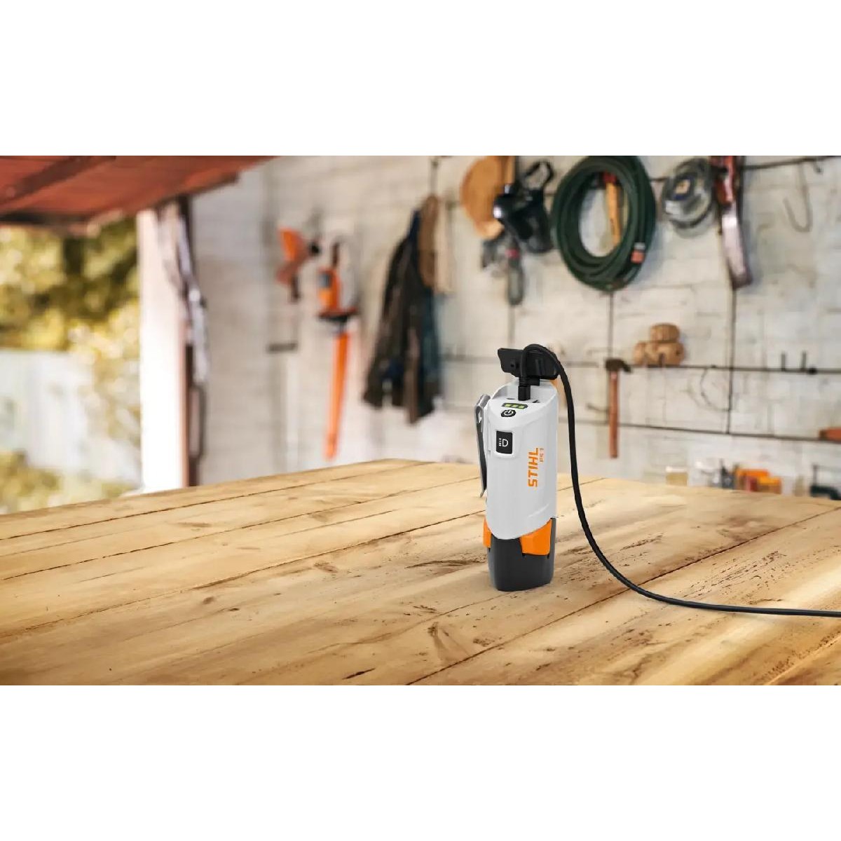 Stihl Power Bank & Φορτιστής Μπαταρίας PS 1